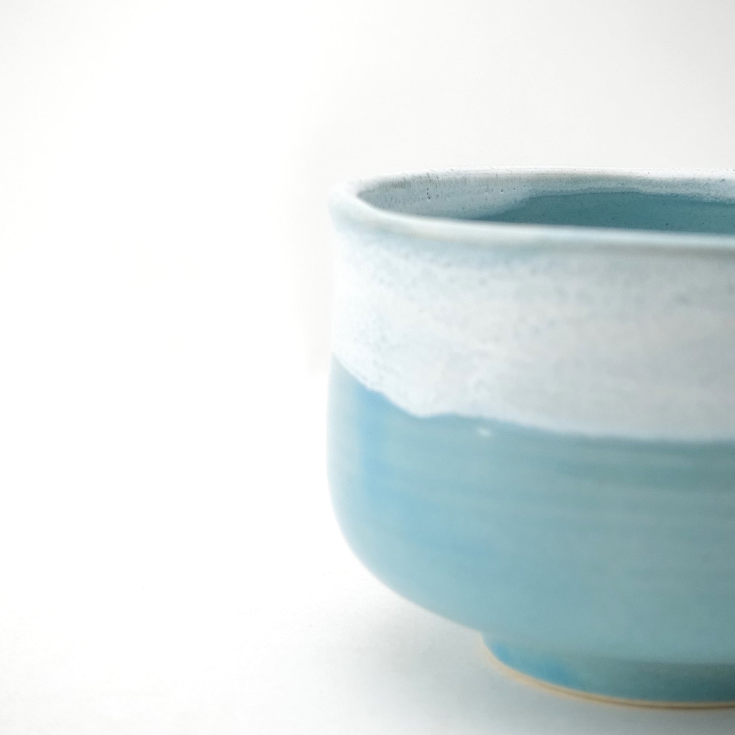 FD Blue Glaze and White Karatsu Drip Nodate Matcha Bowl Hasami Porcelain