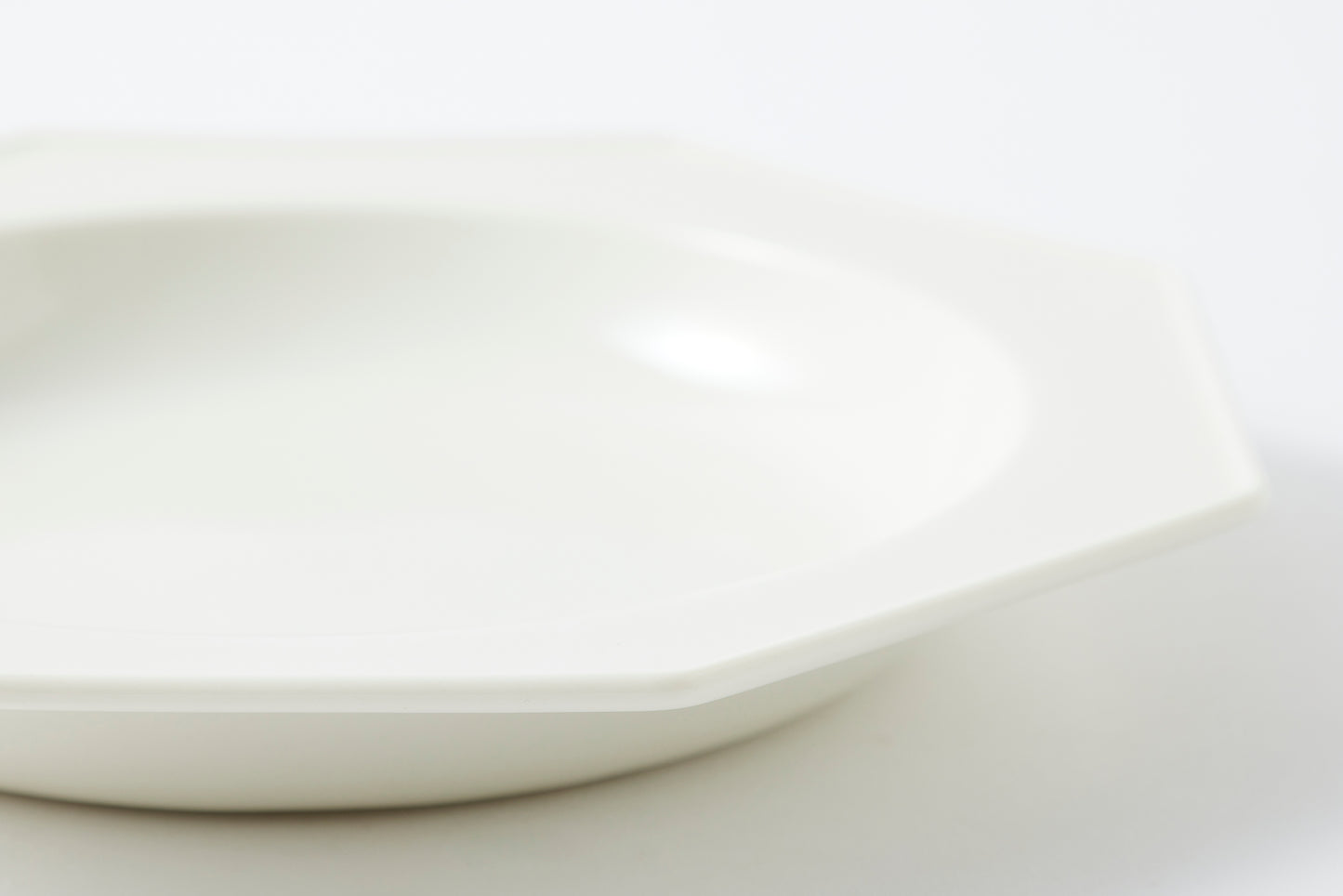Domino de dish. Octagon Plate White