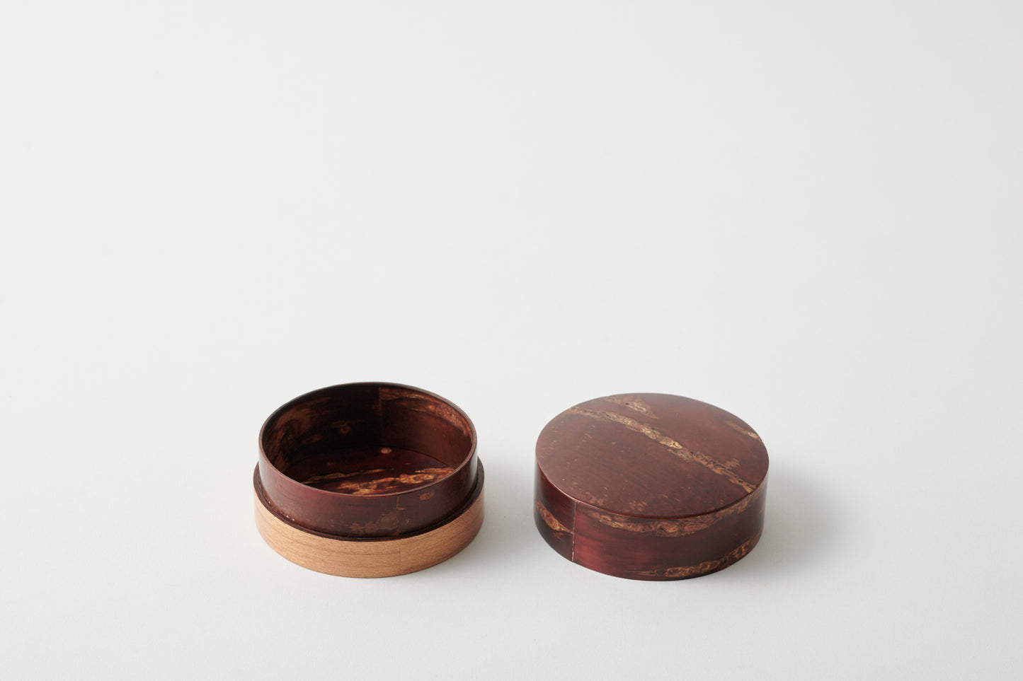 2-Color Confectionery Container – Plain