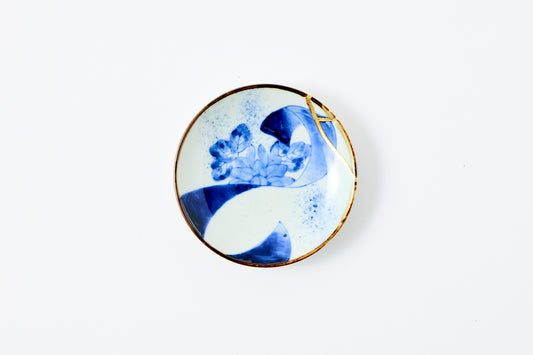 Gold Line Kosome Floral Garland Small Plate Imari Porcelain