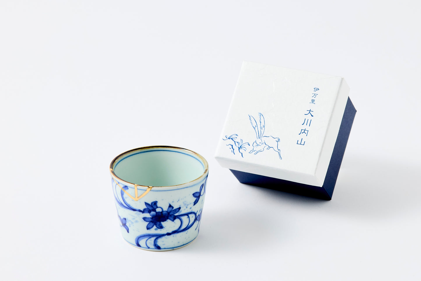 Gold Line Kosome Water Stream Sobachoko Imari Porcelain