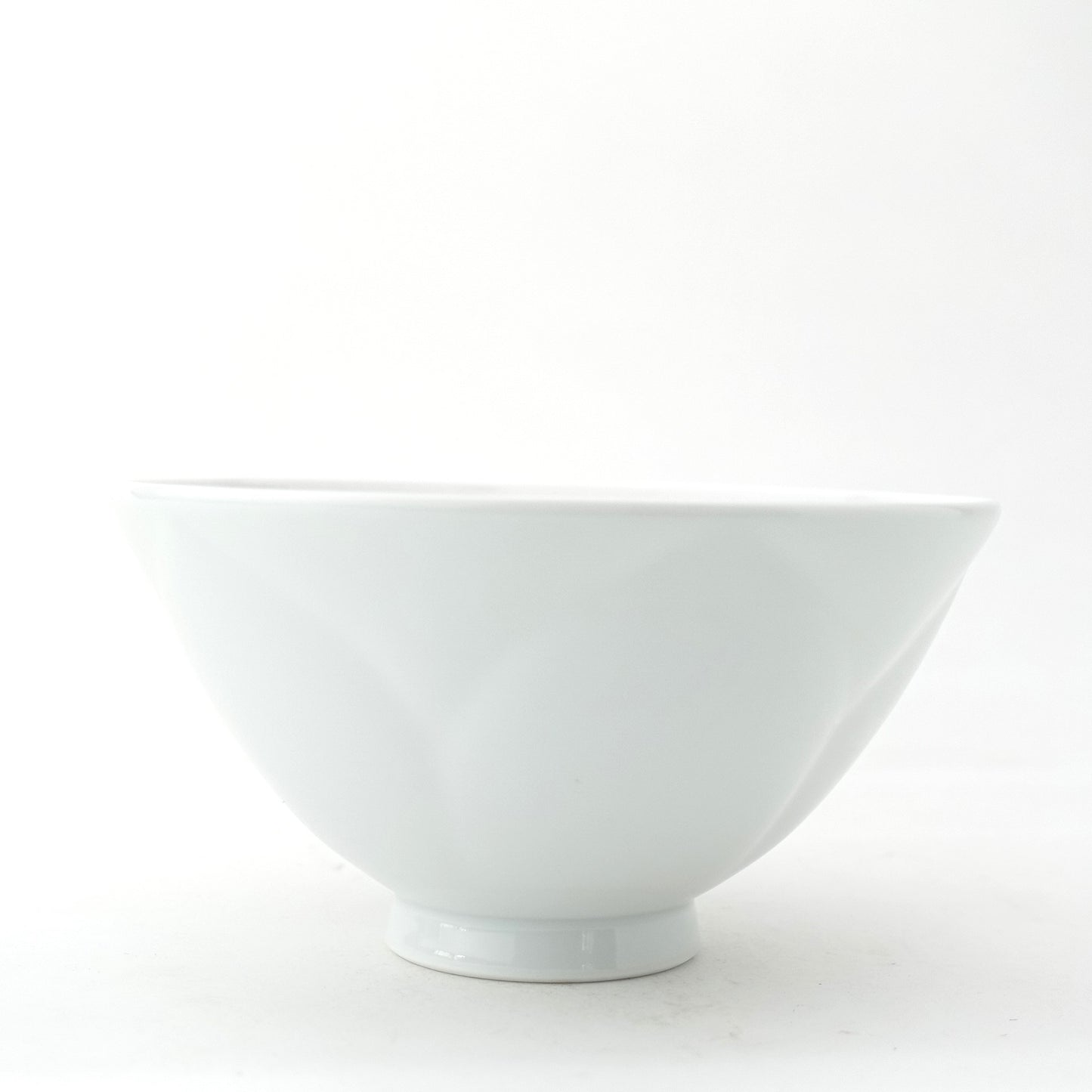 WANOKA Flower-Shaped Rice Bowl BL Arita Porcelain