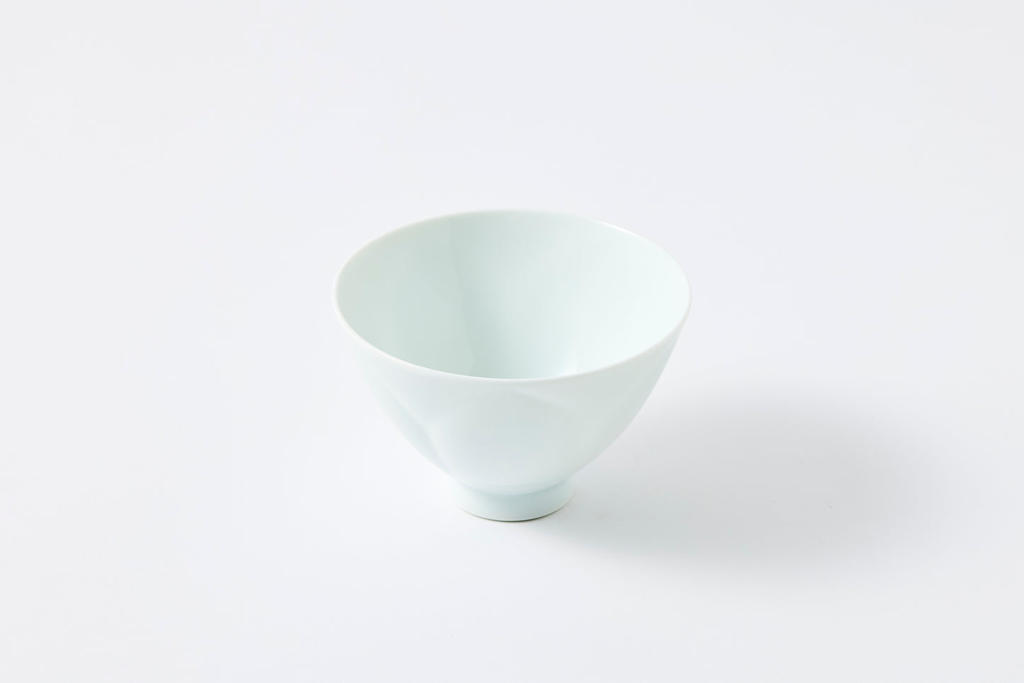 WANOKA Flower-Shaped Teacup WH Arita Porcelain
