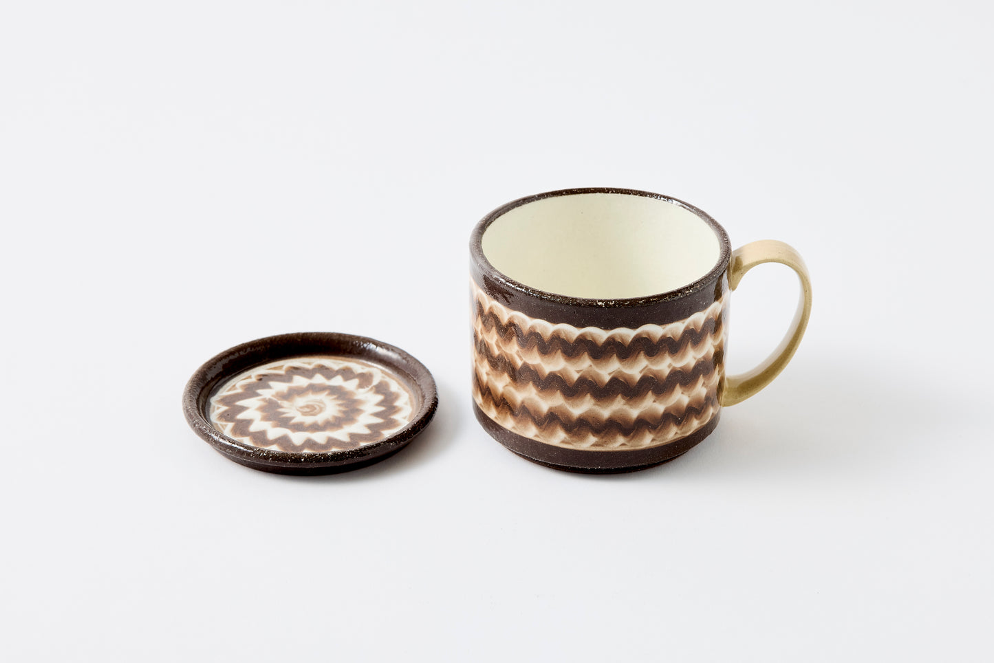 FD White Glaze Ripple Lidded Mug Hasami Porcelain