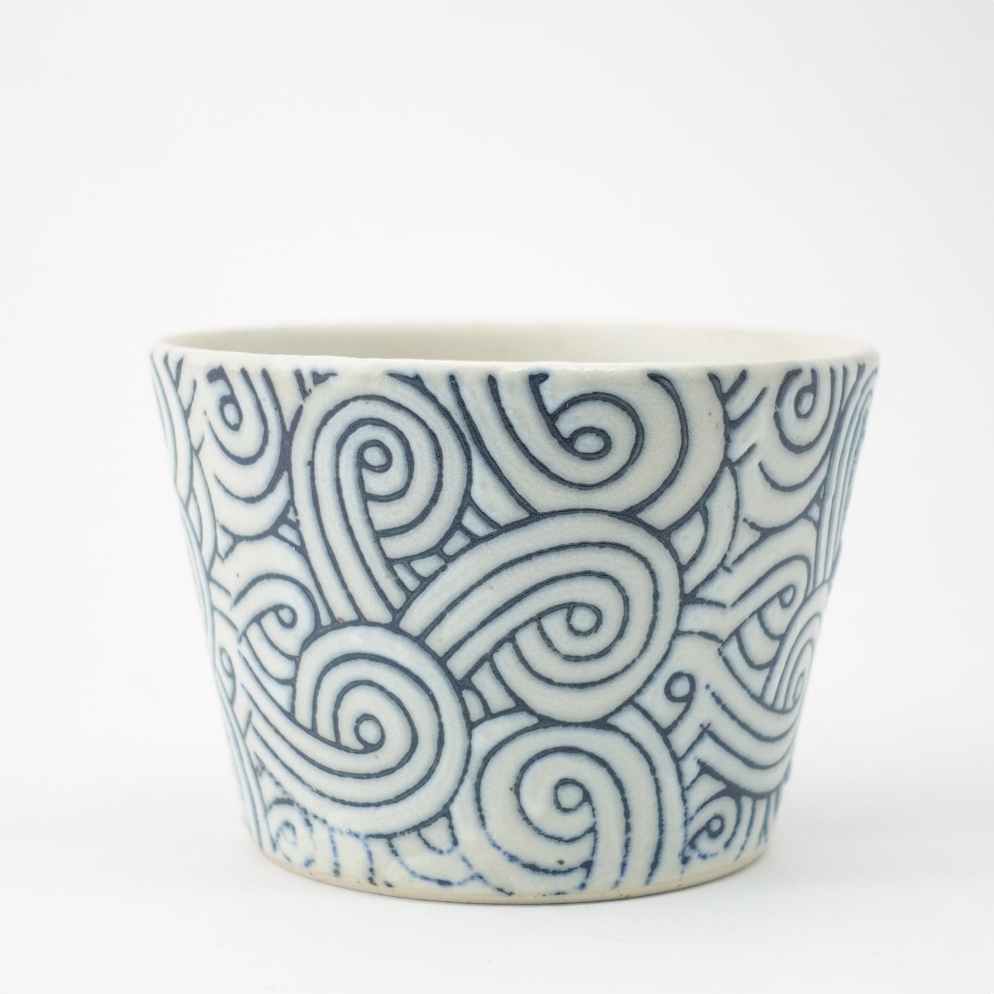 Inban UZUSHIO Sobachoko Cup Hasami Porcelain