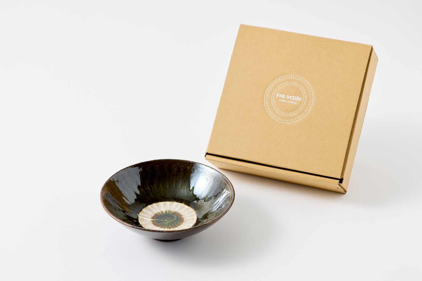 FD Green Glaze Bold Double Brush Stroke Mehagi 5.5-inch Flat Bowl Hasami Porcelain