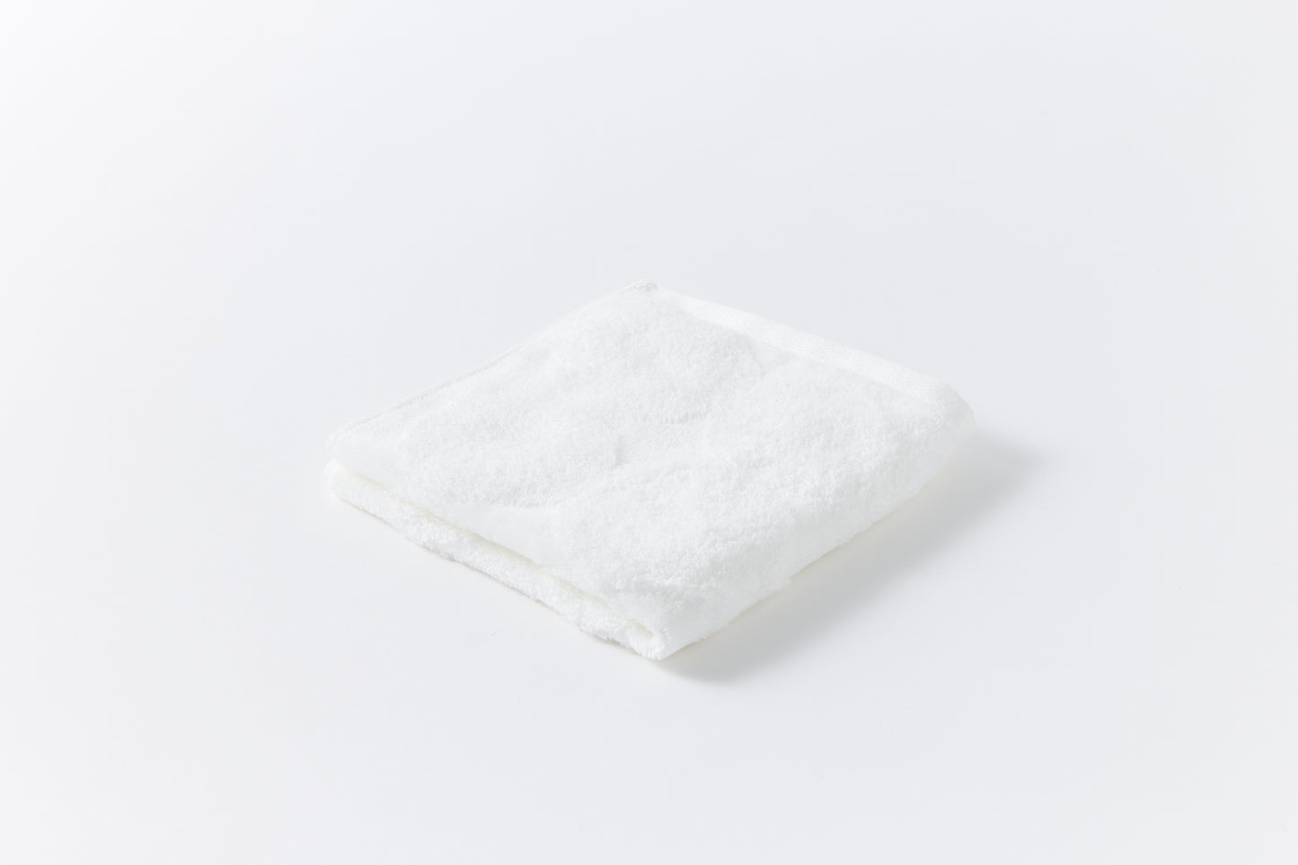 menca mature – Hand Towel