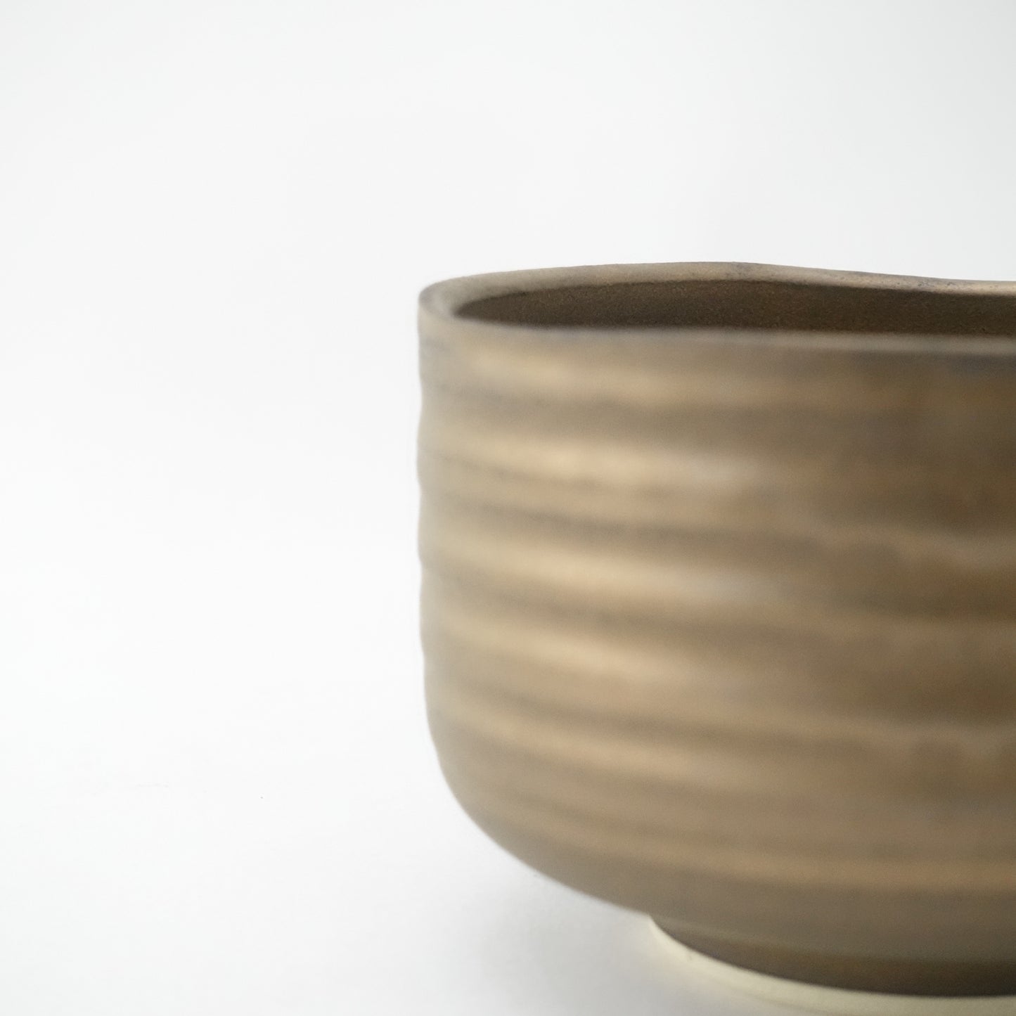 FD Gold Mud Glaze Nodate Matcha Bowl Hasami Porcelain