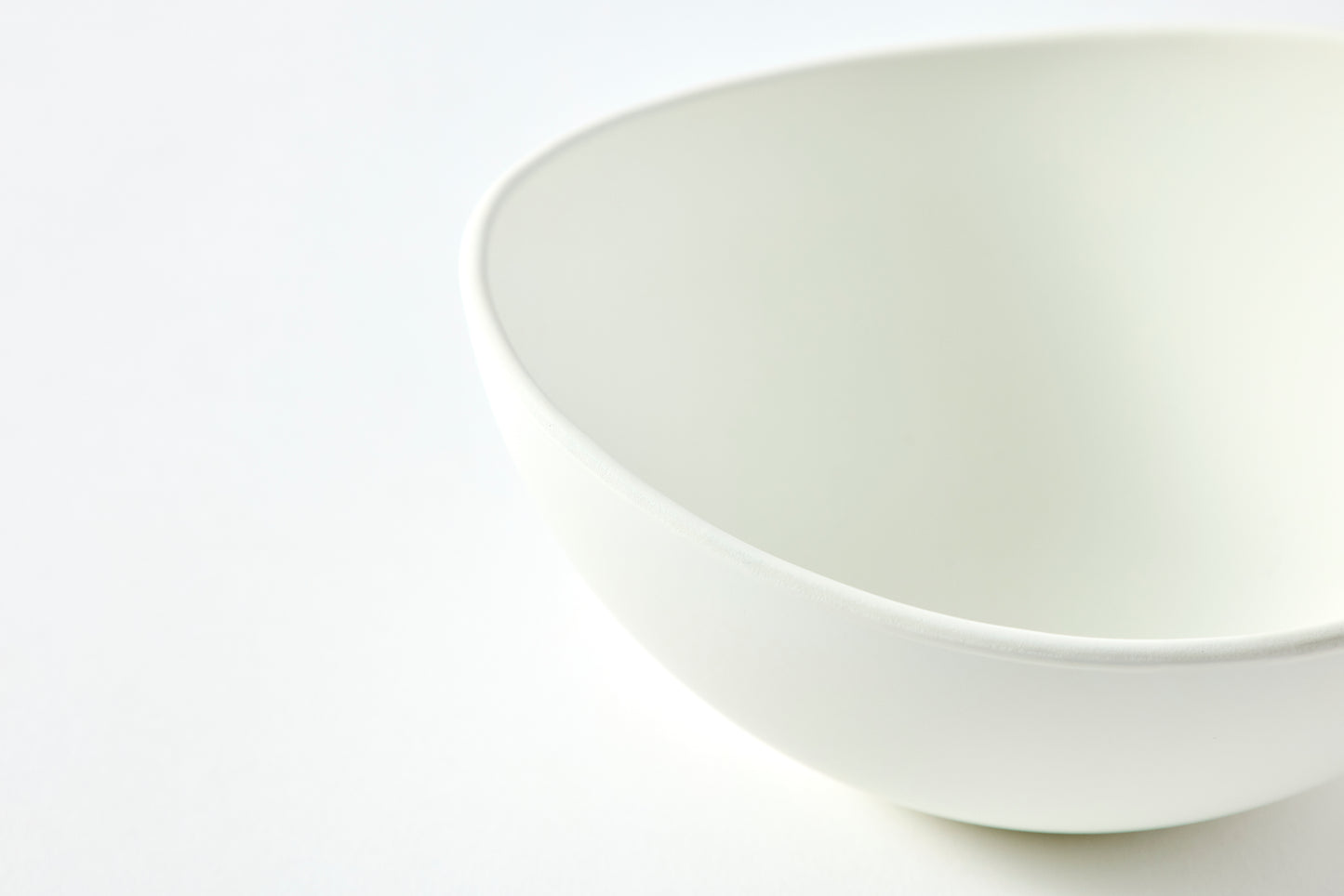 wave bowl / matte white