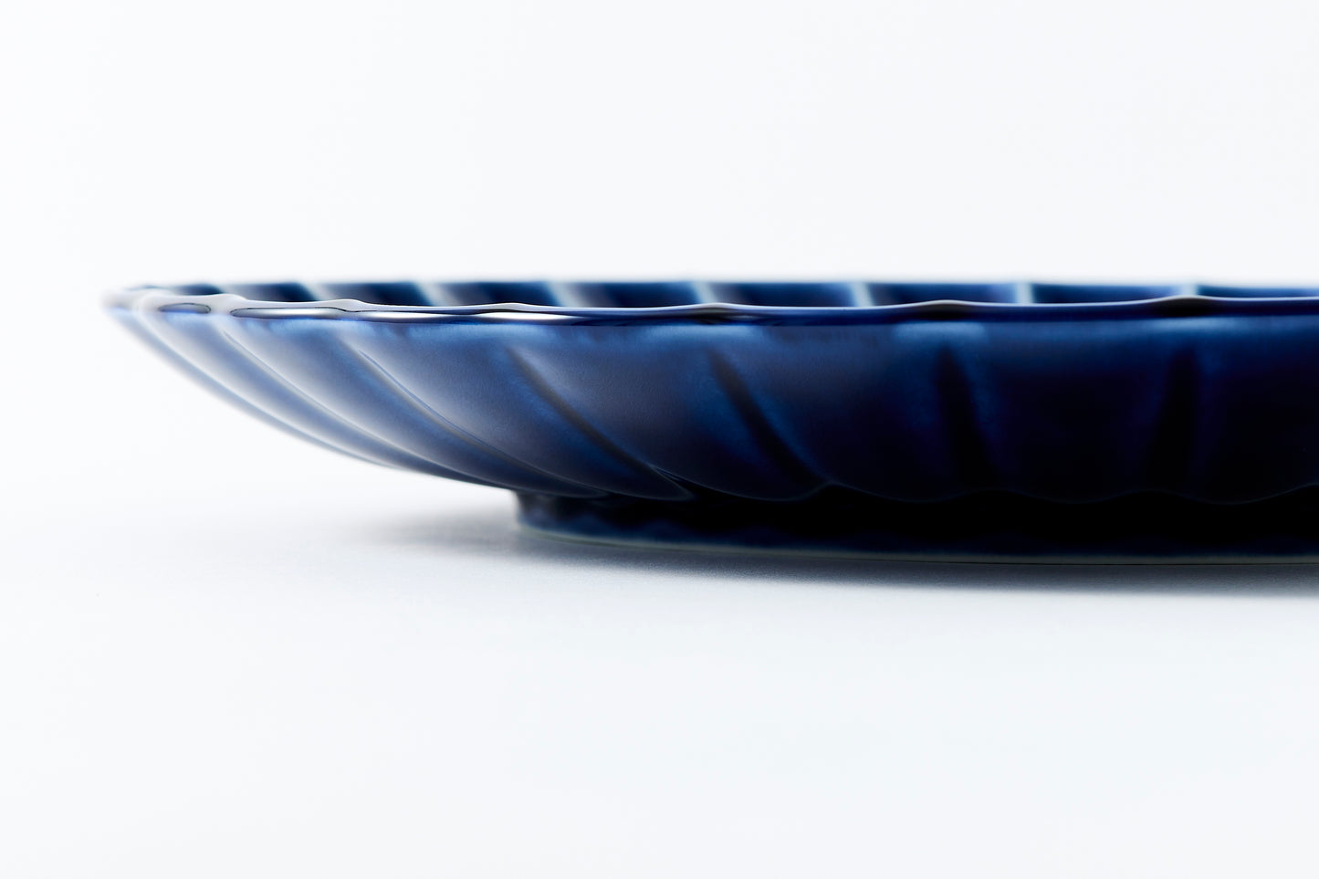11-inch Plate Eggplant Navy Blue