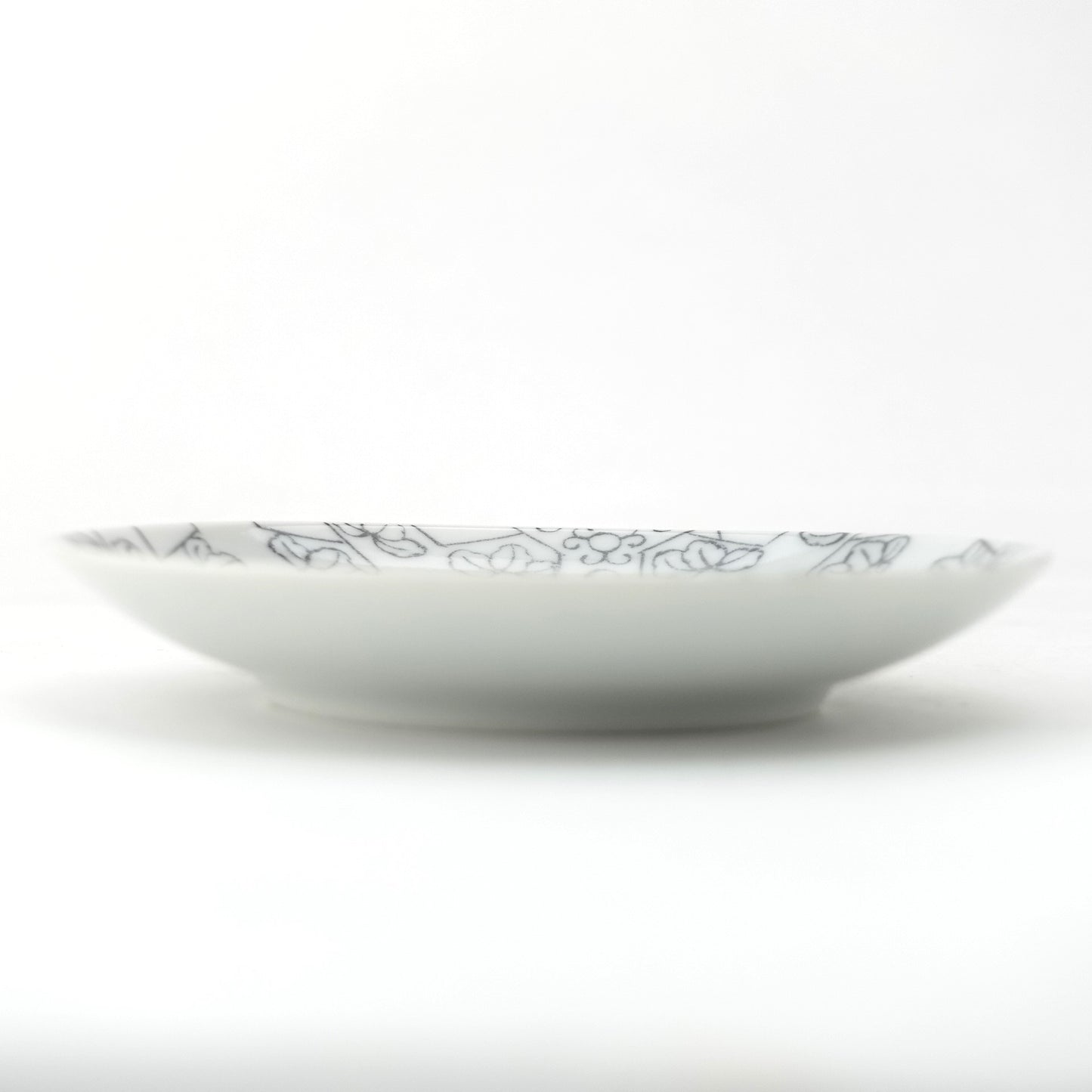 Tortoiseshell Pattern Nabeshima Komon Small Plate Imari Porcelain