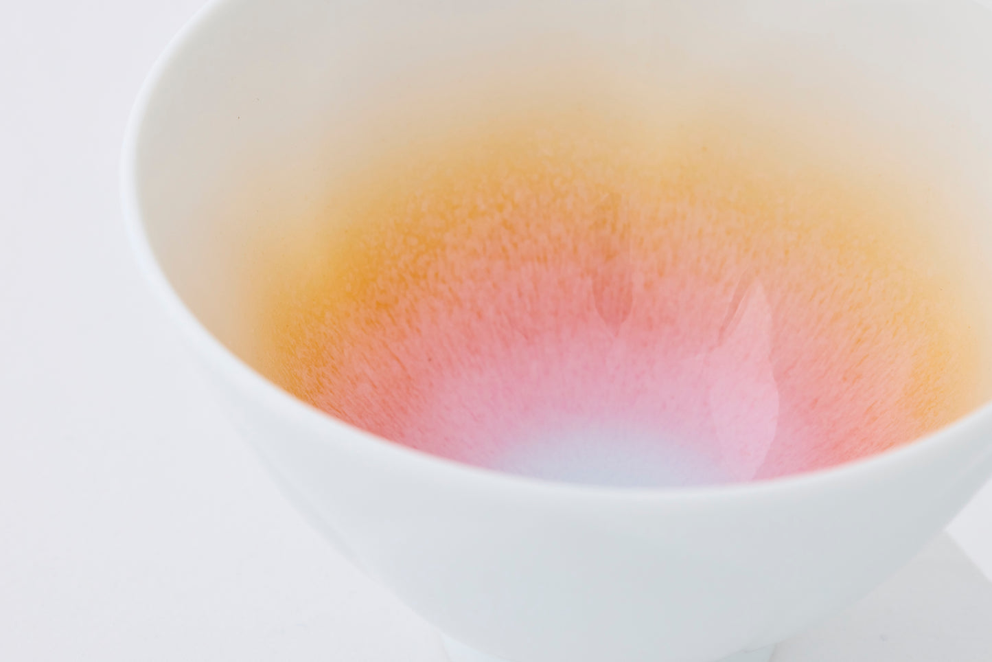 WANOKA Flower-Shaped Teacup OR Arita Porcelain