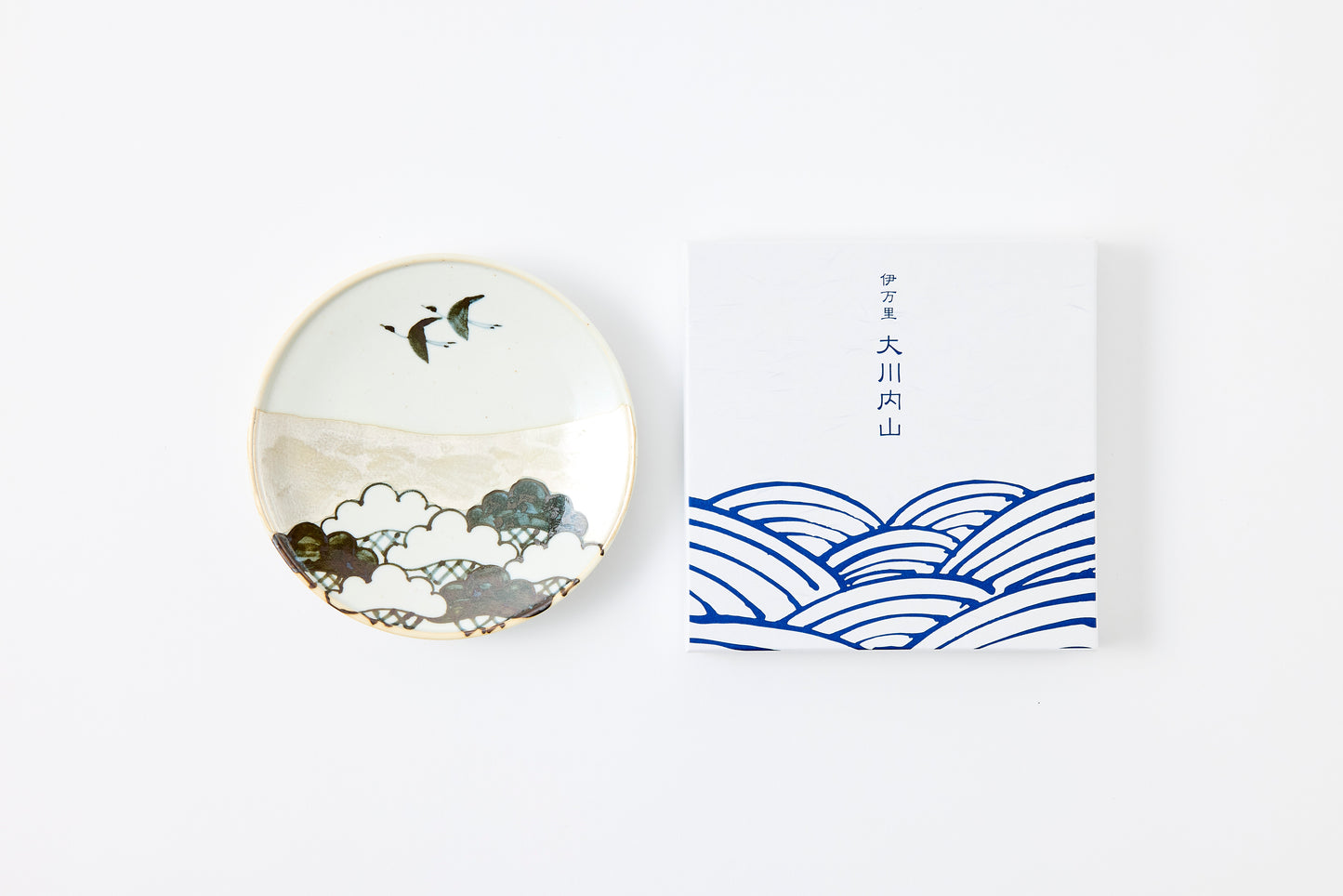 Silver-Accented Crane and Pine 4-inch Plate Imari Porcelain