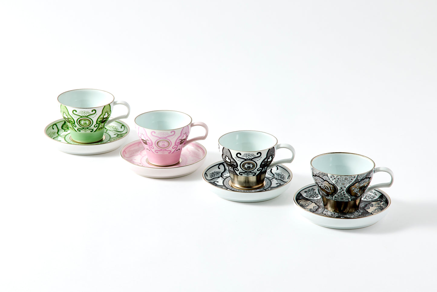 Teacup & Saucer - JS Ko-Imari Floral Pattern 150ml