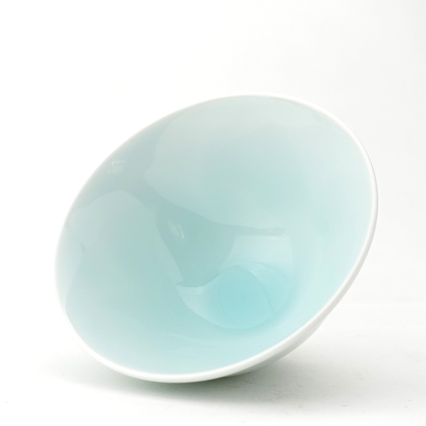 WANOKA Flower-Shaped Rice Bowl Celadon Arita Porcelain