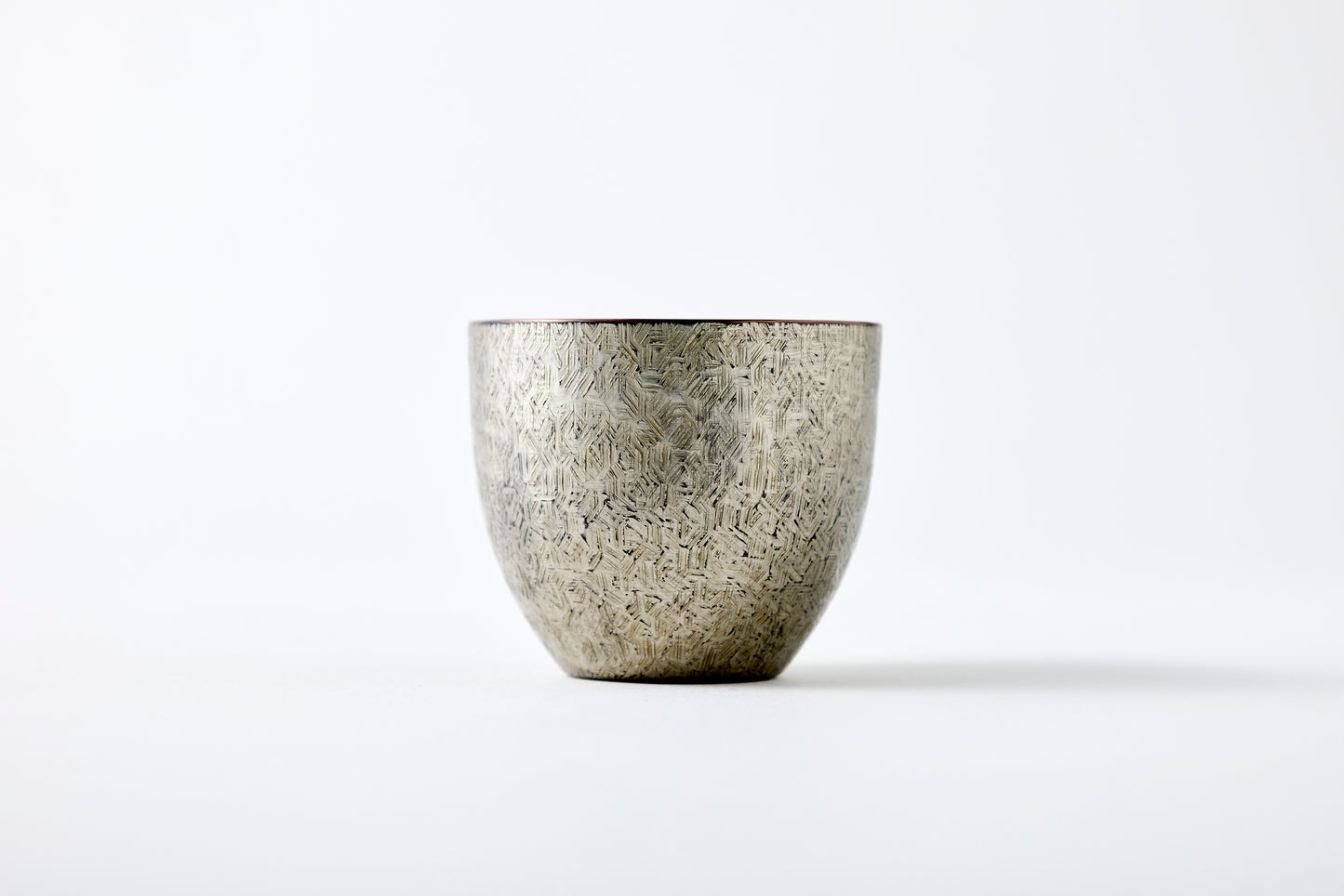 Sake Cup – Crossed Blades / Silver White