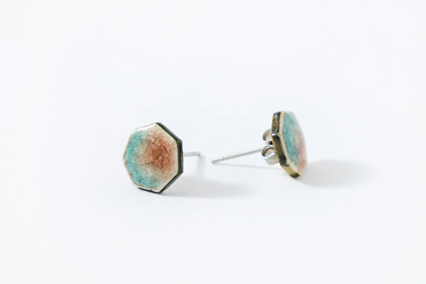 Shinonome Heptagon Earrings