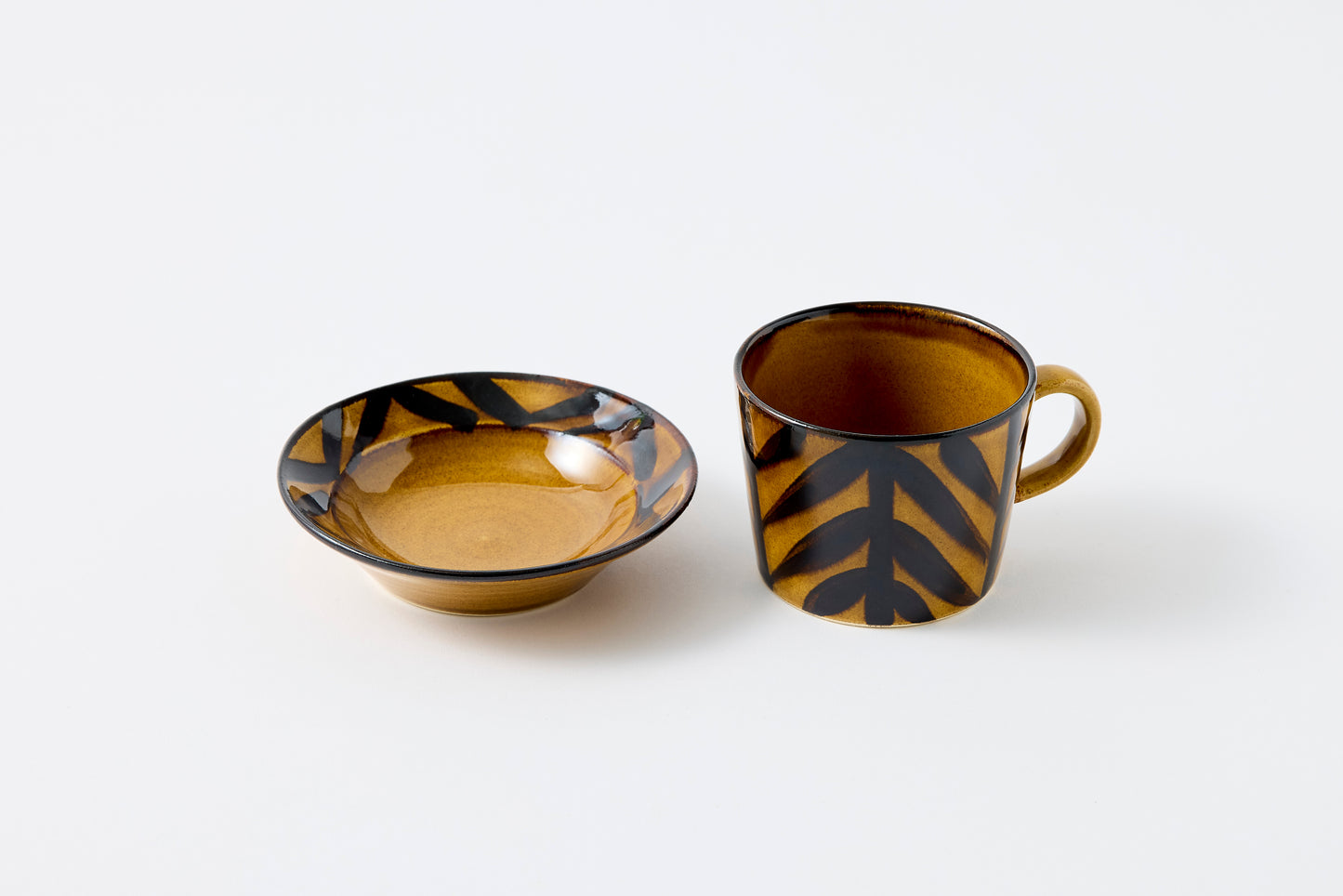 Arrow Feather Motif Amber Glaze Cup & Saucer Hasami Porcelain