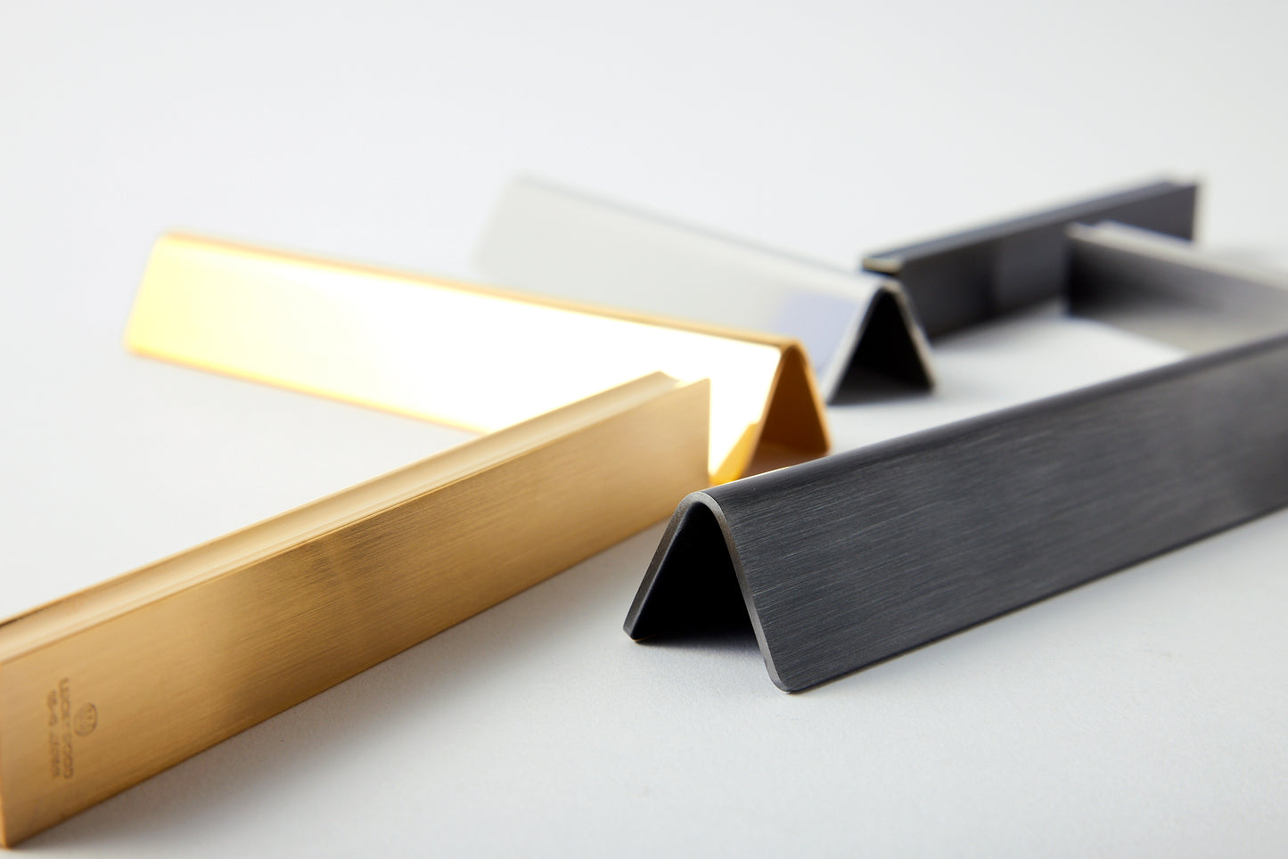 Knife Rest Triangle T120BK