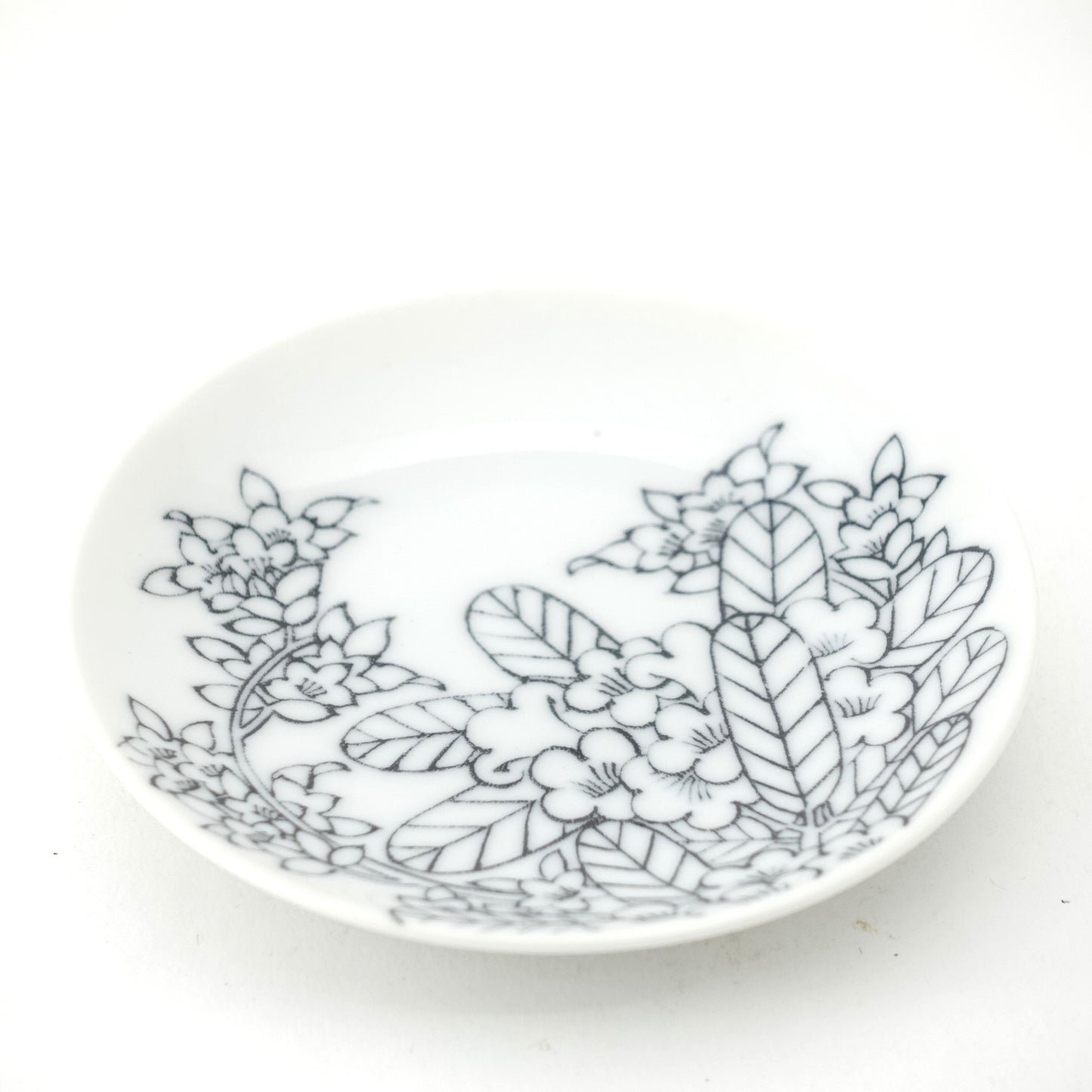 Rhododendron Motif Nabeshima Komon Small Plate Imari Porcelain
