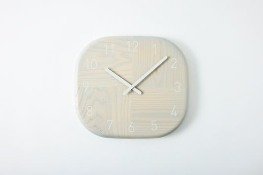 Hagi Clock Round (Square)