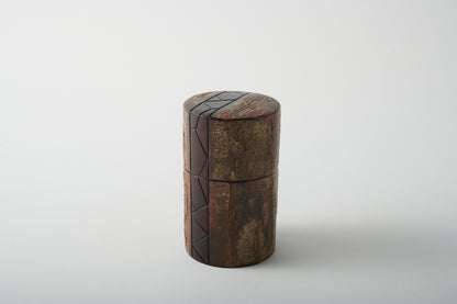 Tea Canister Mountain Sakura by Keitaro Arakawa