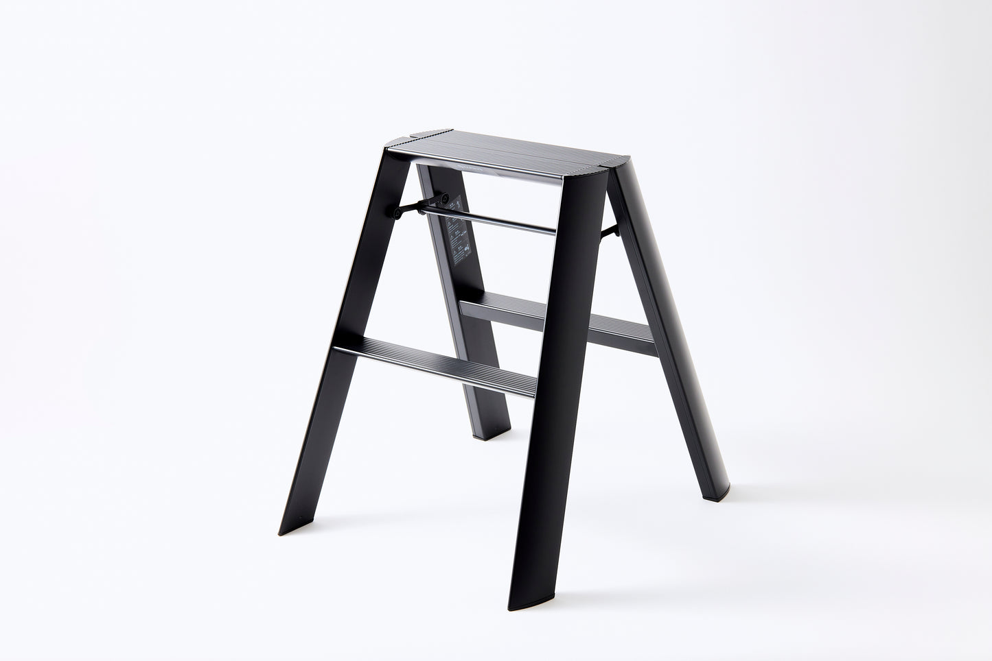 lucano Step Stool