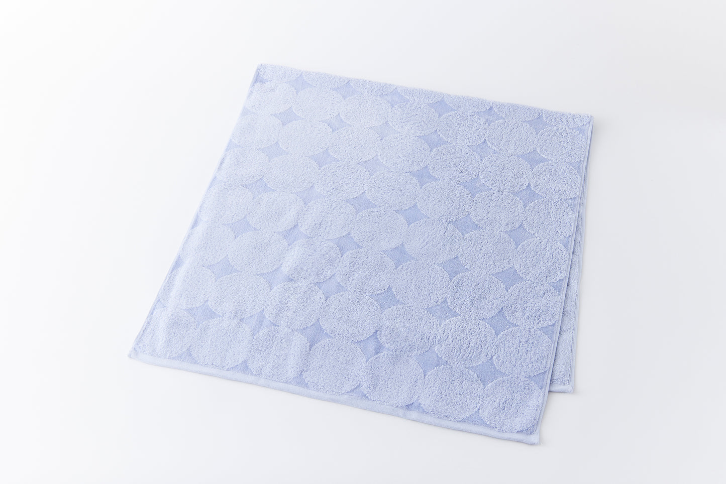 menca mature – Bath Towel