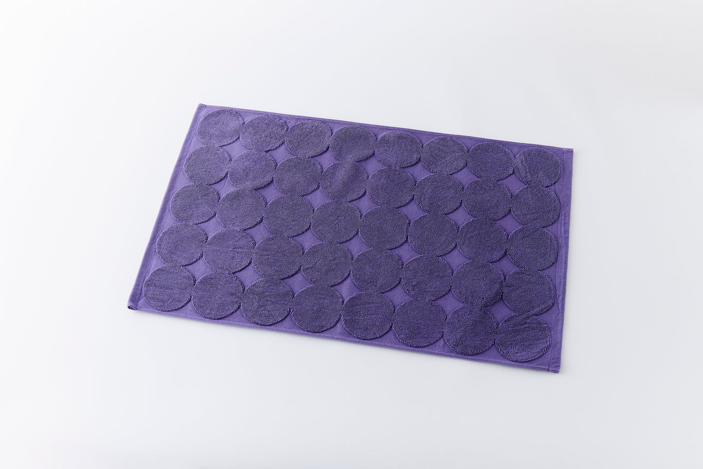 menca mature – Bath Mat