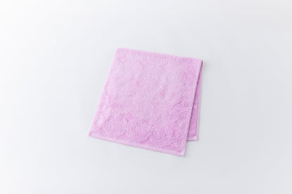 menca mature – Face Towel