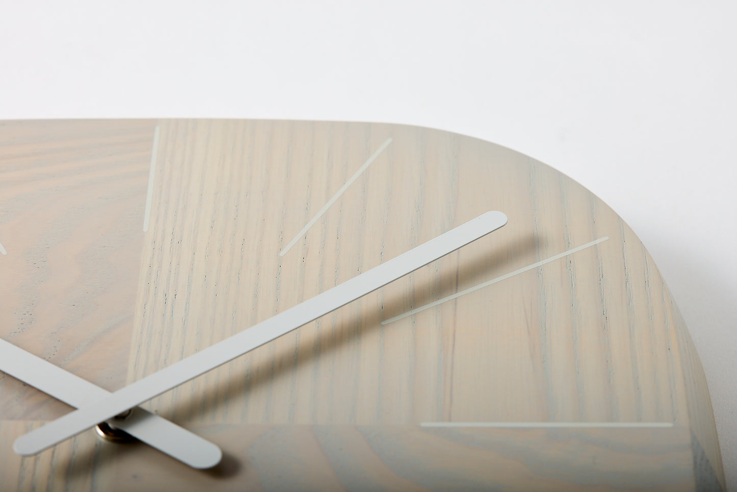 Hagi Clock Bevel (Square)