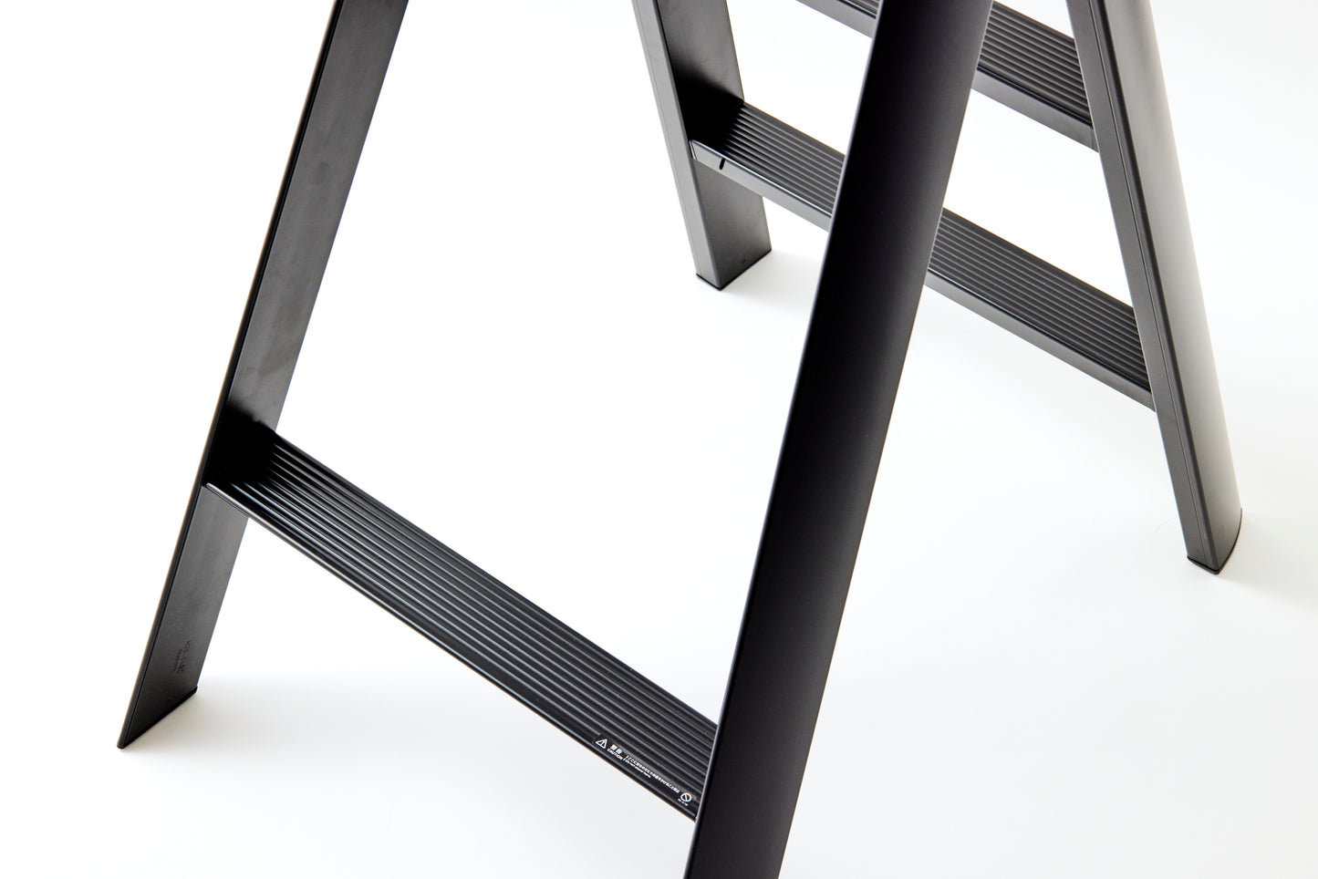 lucano Step Stool/3-step