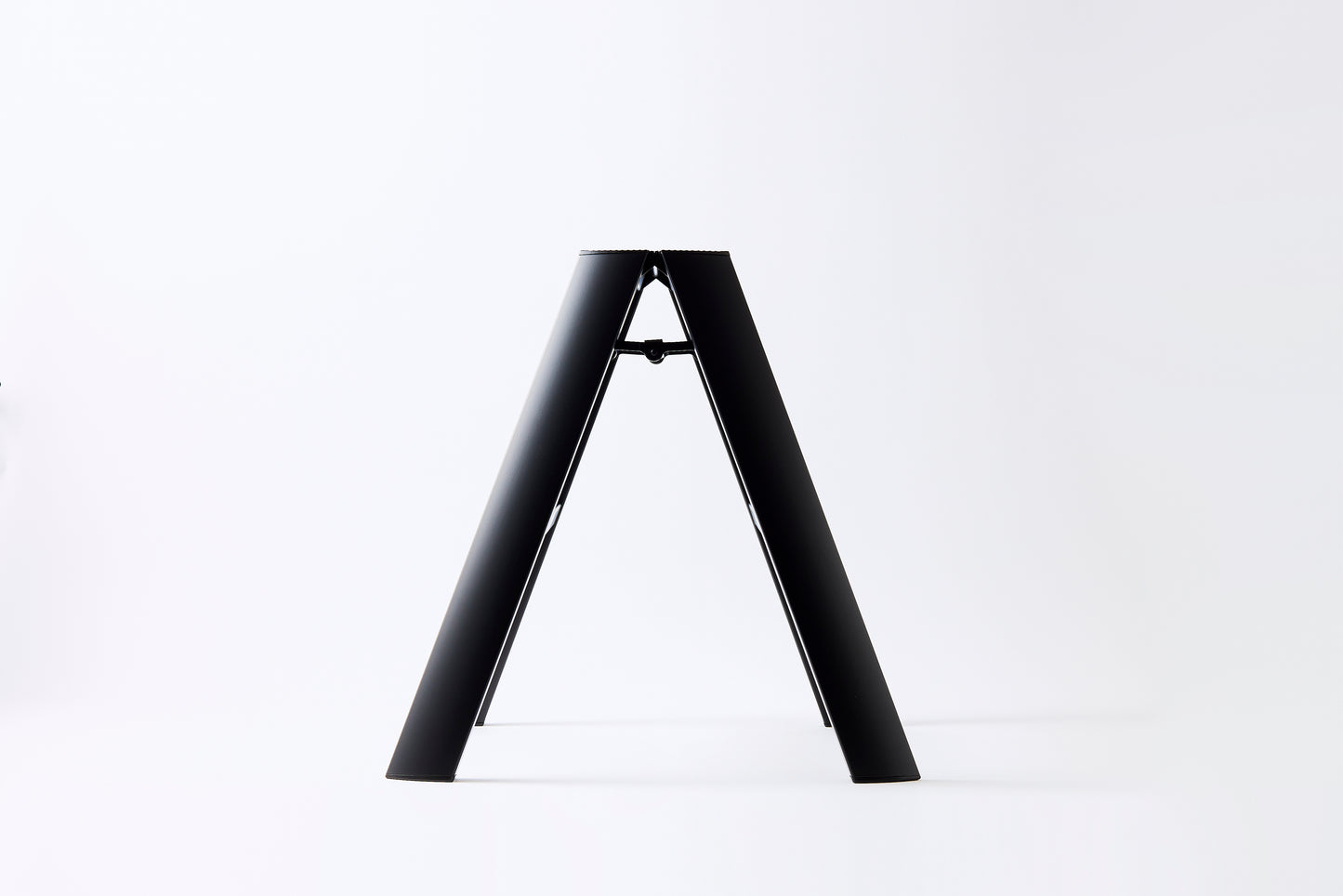 lucano Step Stool