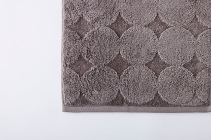 menca mature – Face Towel