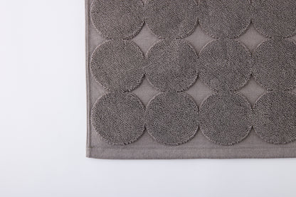 menca mature – Bath Mat