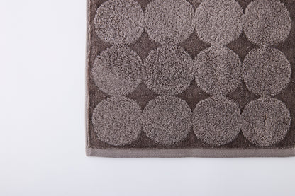 menca mature – Hand Towel