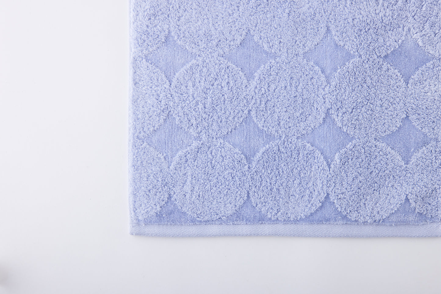 menca mature – Face Towel