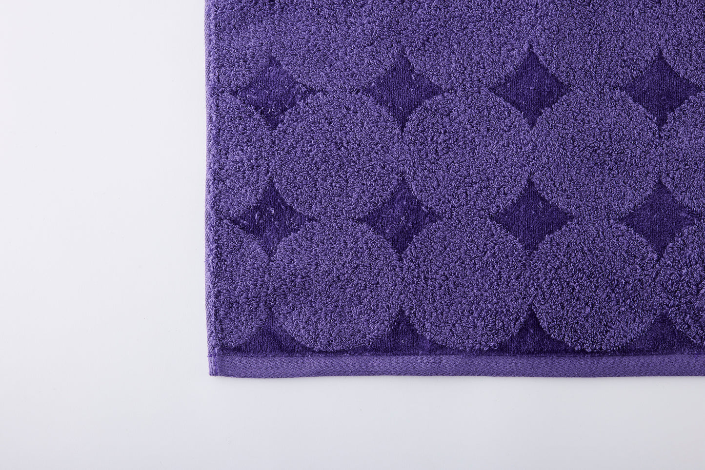 menca mature – Face Towel