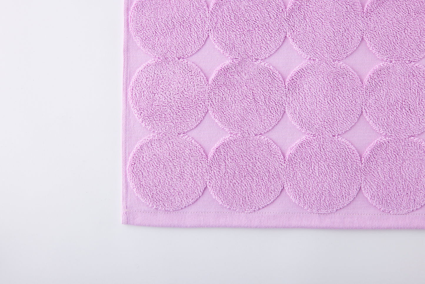 menca mature – Bath Mat