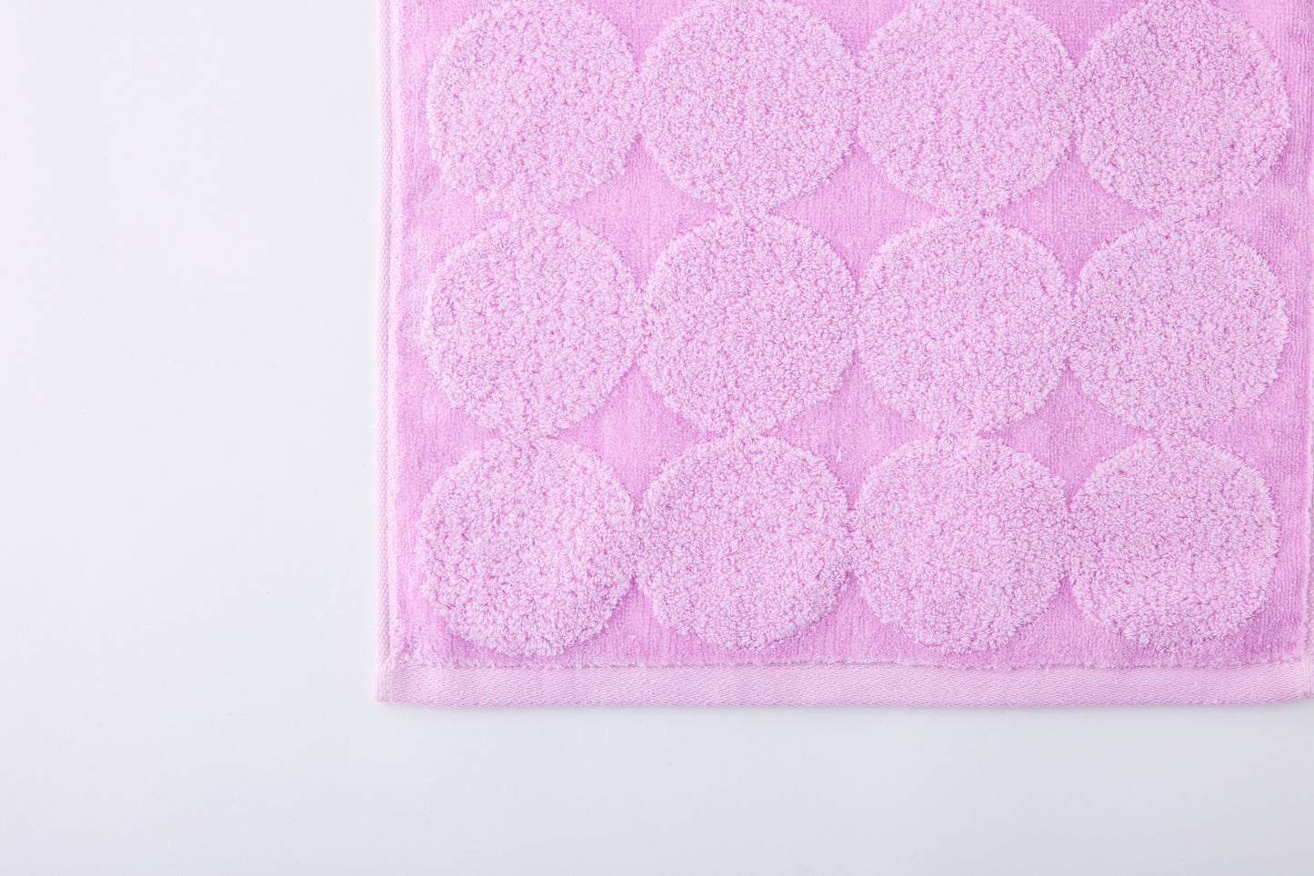 menca mature – Hand Towel