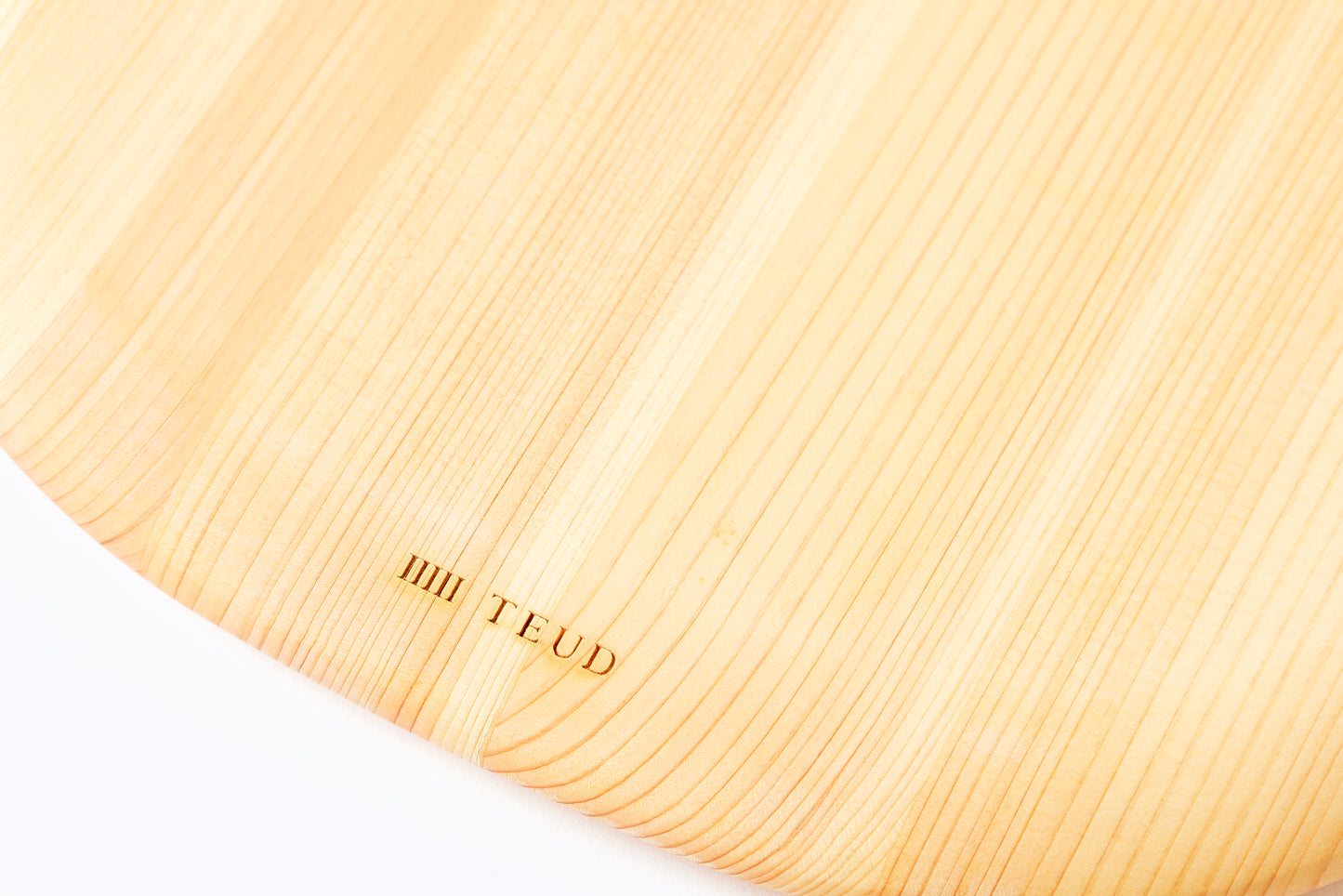 TEUD Cutting Board L