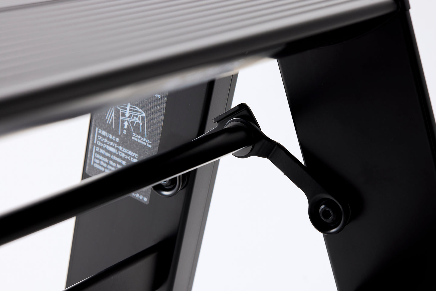 lucano Step Stool/1-Step