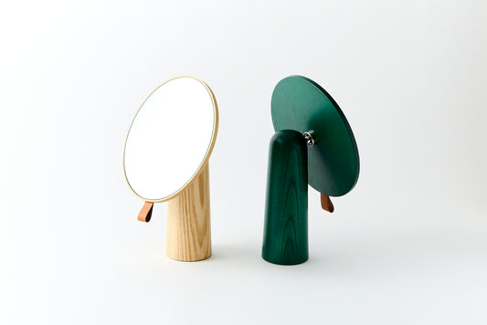 Pivot Mirror