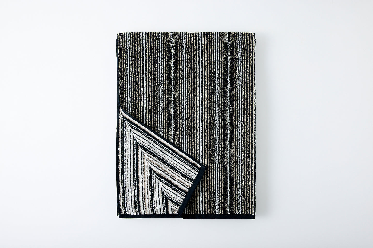 GOLDPEARL × SHIMA-SHIMA Bath Towel