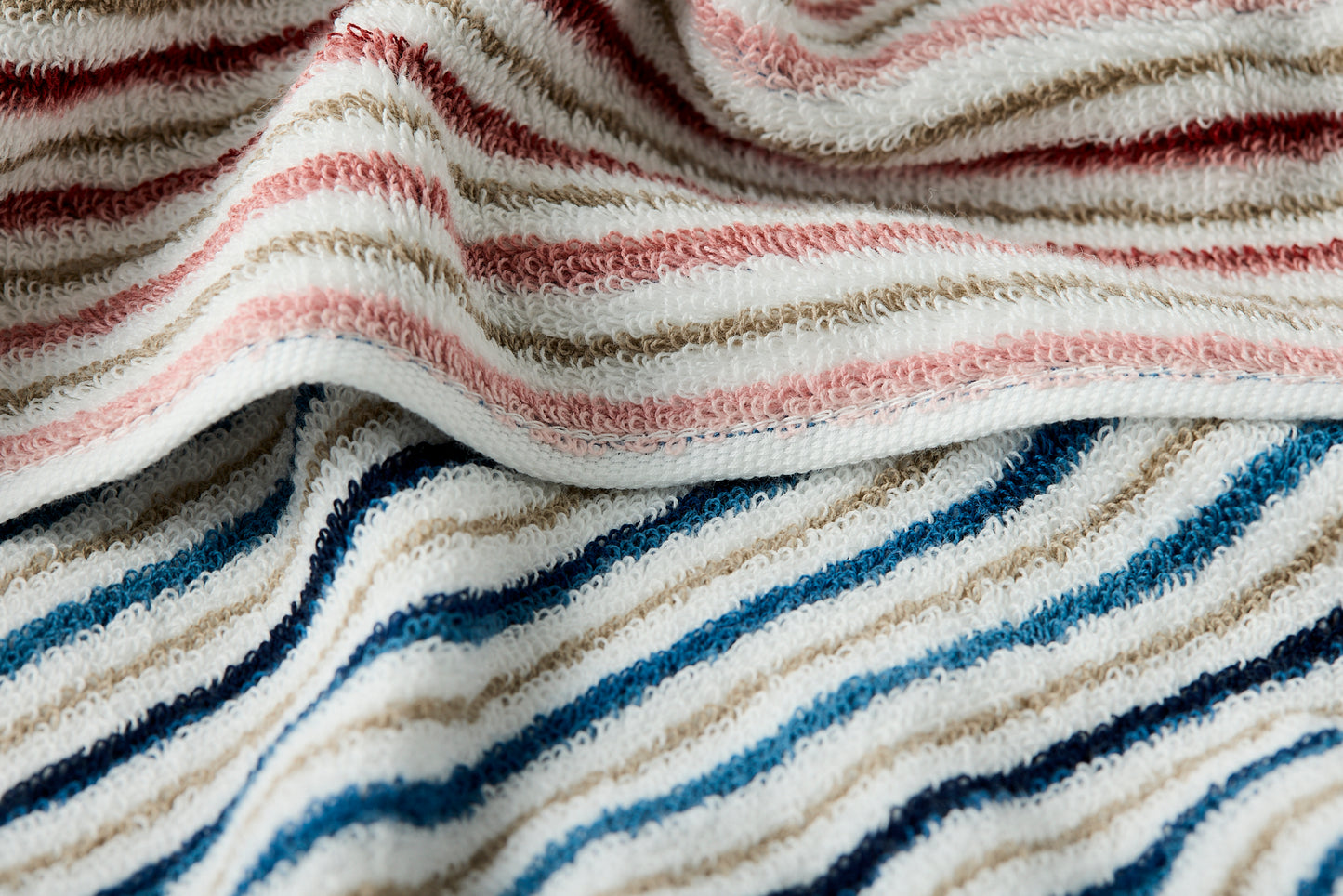 GOLDPEARL × SHIMA-SHIMA Bath Towel