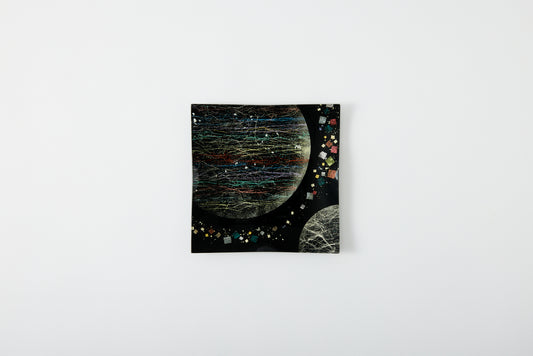 Futagotsuki "双子月" Nanairo Kuroji "七彩黒地" Square Plate