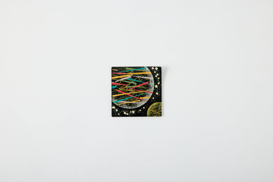 Twin Moons "双子月" – Black with Henkirihaku Plate