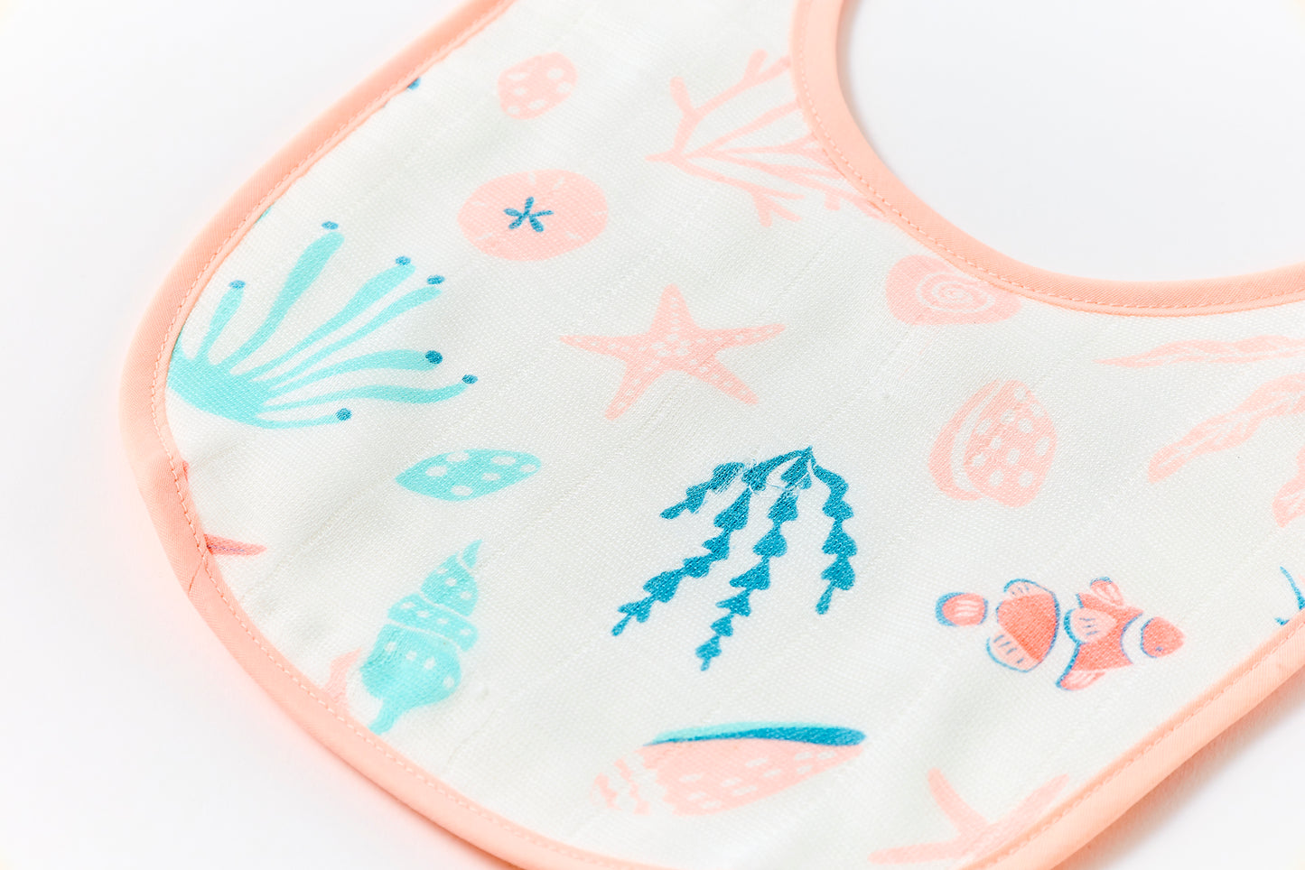 Onnellinen Baby Bib