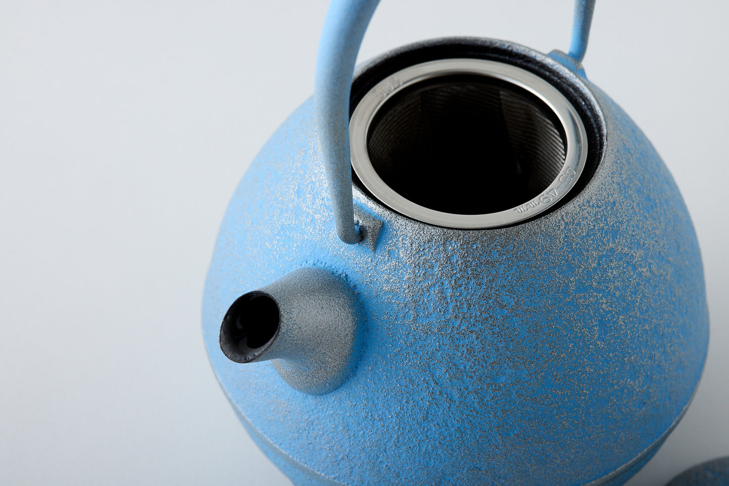 Nanbu Ironware Egg Teapot Medium