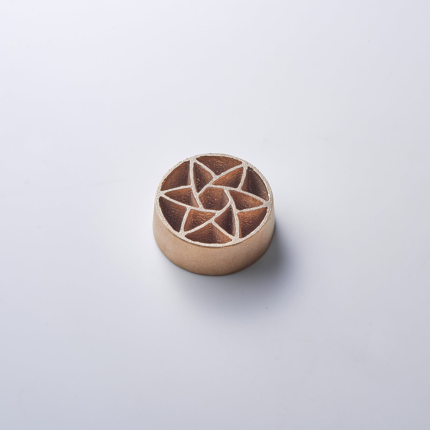 Pin-less Flower Frog ® / Hana L